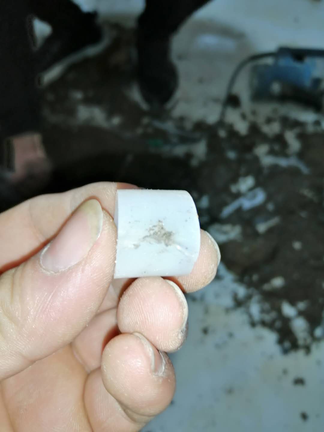 丽江地暖测漏，地暖漏水检测，暖气漏水检测